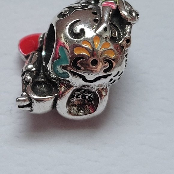 Pandora Disney Pixar Coco Miguel & Dante Skull Glow-in-the-dark Charm - Picture 3 of 4